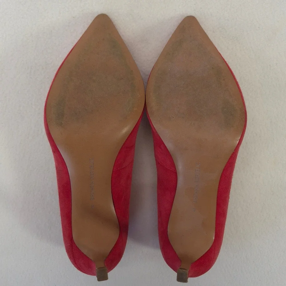 Banana Republic Red Suede Pointed Toe Stiletto Pumps Heels Womens 9
